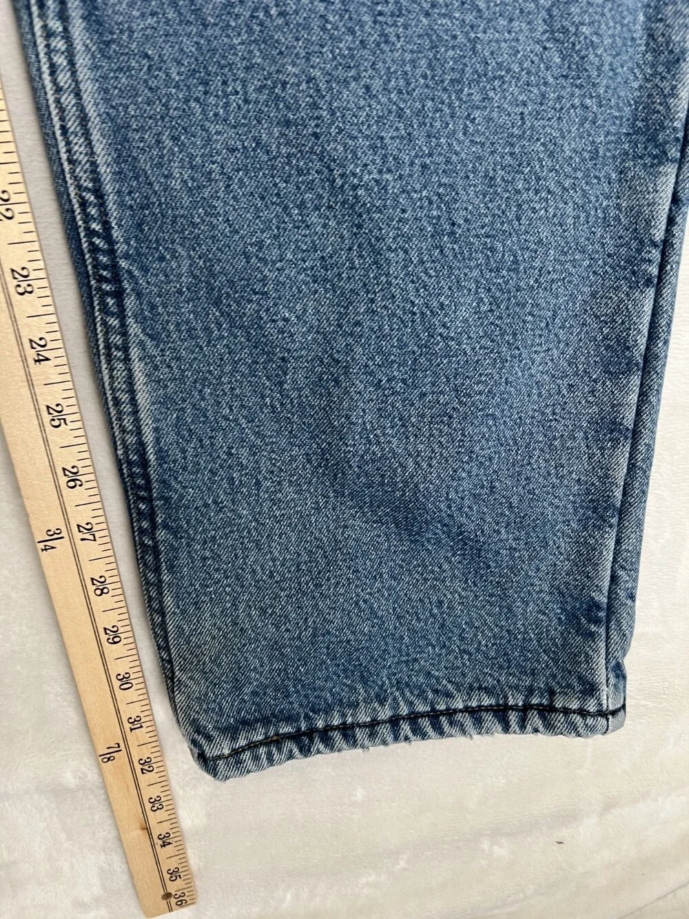 Vintage Carhartt Insulated Lined Denim Jeans Men's Size 40x32 Blue Medium Wash